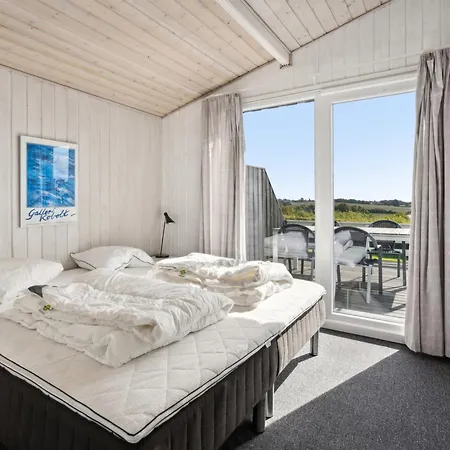 Prázdninový dům Henrich - 200m From The Sea By Interhome
